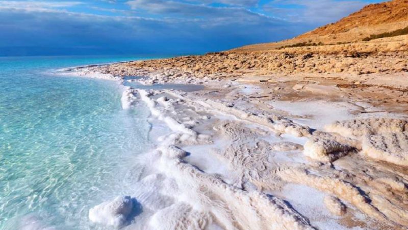Descoperire misterioasă în Marea Moartă. Este extraterestră