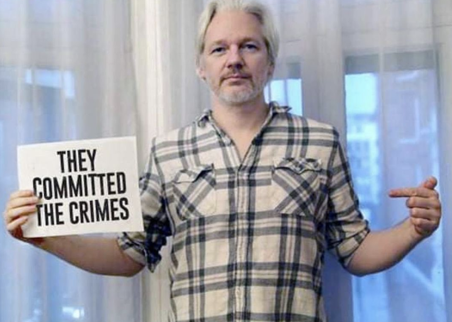 Fondatorul WikiLeaks, Julian Assange, a rămas fără cetățenie