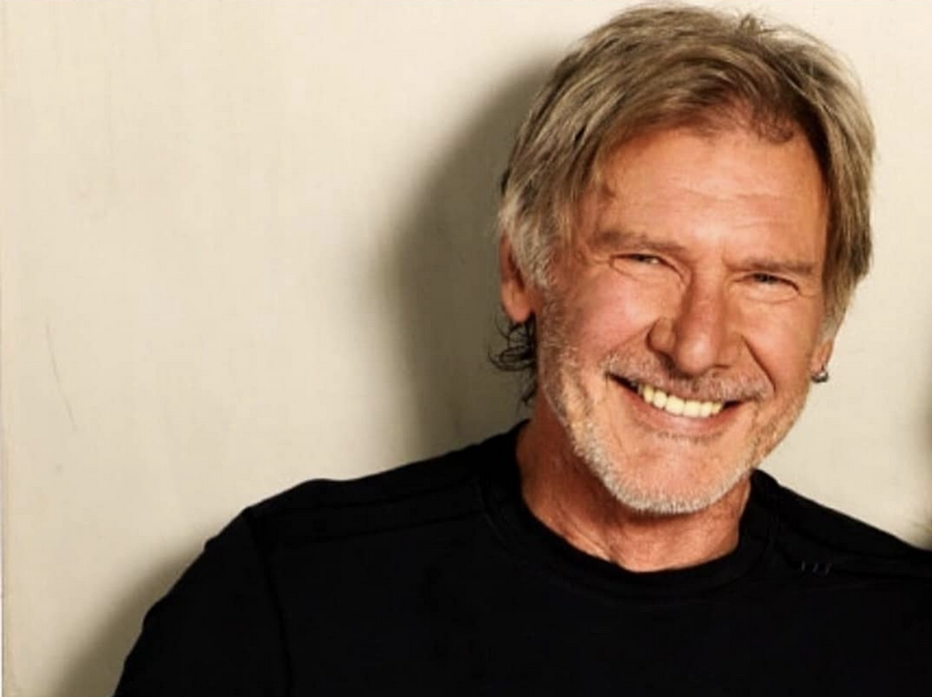 Harrison Ford, la 79 de ani dacă nu mai filmează, se bronzează. Unde a plecat cu soția sa, Calista Flockhart