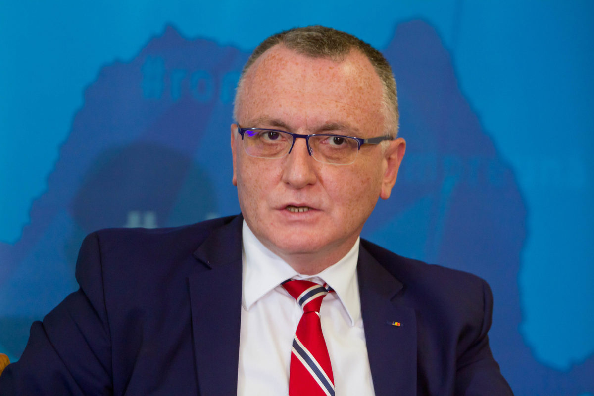 Ministrul educației Sorin Cîmpeanu despre formularele legate de vaccinarea elevilor