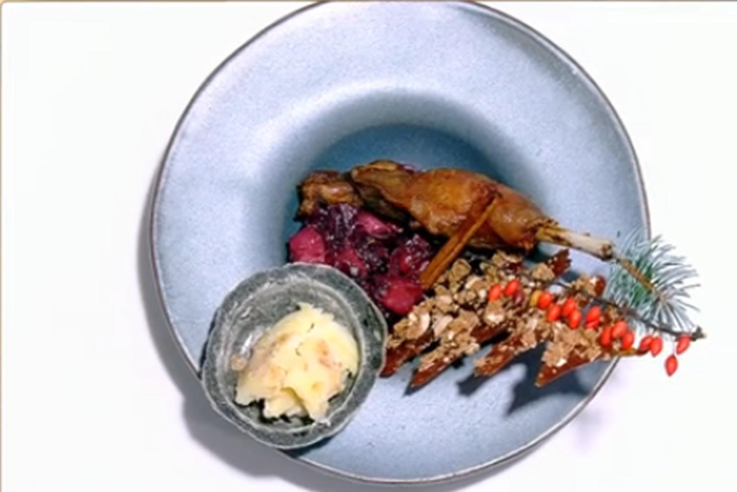Rețetă bavareză: Gâscă cu varză roșie, gătită de Vlăduț la Neatza