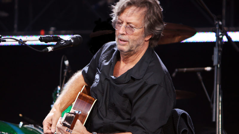 Eric Clapton a trecut printr-o tragedie ca la Ploiești. Fiul său a căzut de la etajul 53