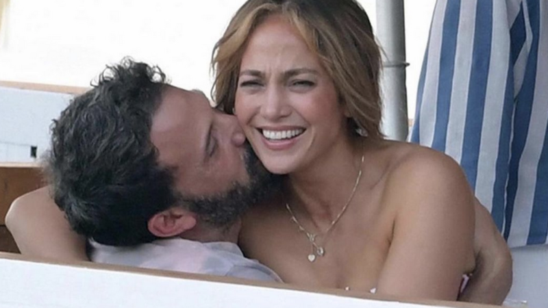 Surse. Jennifer Lopez și Ben Affleck s-au căsătorit! Ce le-a cerut vedeta invitaților pentru a ține totul secret