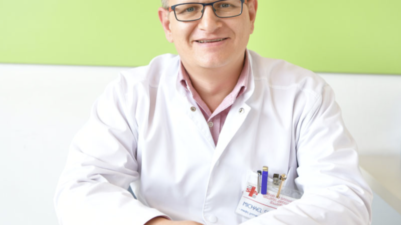 Dr. Michael Schenker, oncologul care dă viață pacienților cu cancer pulmonar metastatic