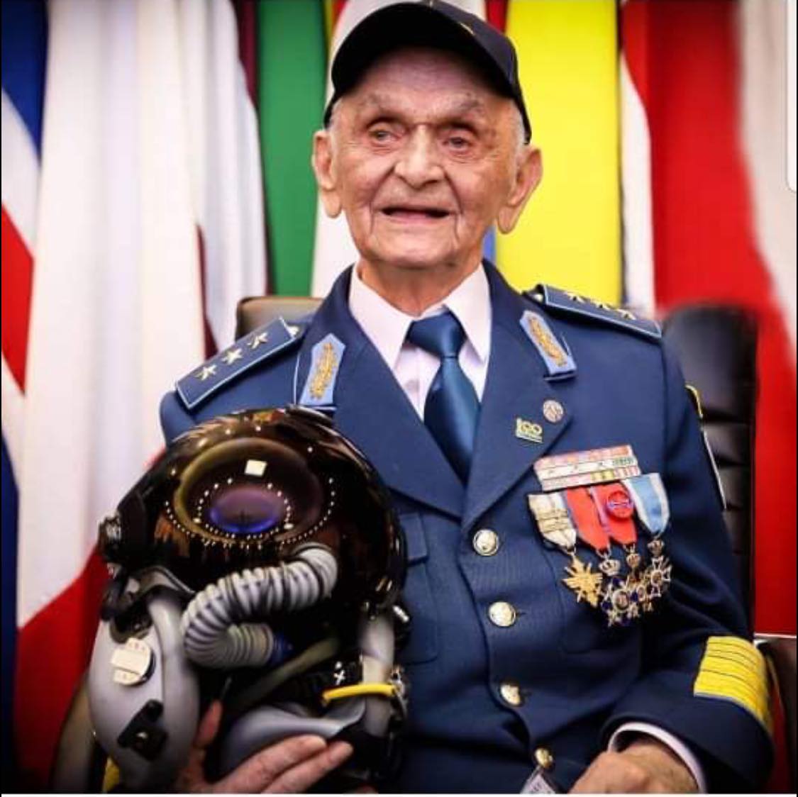A murit ultimul pilot de vânătoare din lume din timpul ultimului război mondial. Era român, generalul Ion Dobran