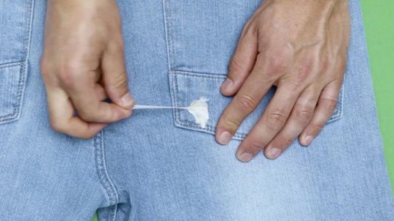 Metode surprinzătoare pentru a scoate guma de mestecat de pe haine
