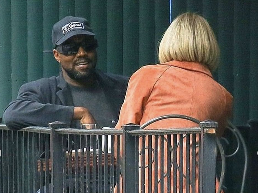 Acuzații grave. Kanye West și editorul revistei Vogue, Anna Wintour, în mijlocul unei șpăgi de 1 milion de dolari