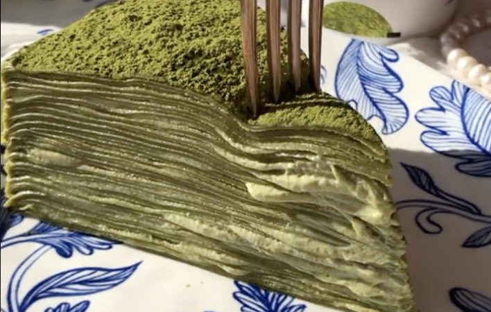 Rețetă de prăjitură verde, anti-cancer. Conține ingrediente care combat temuta maladie