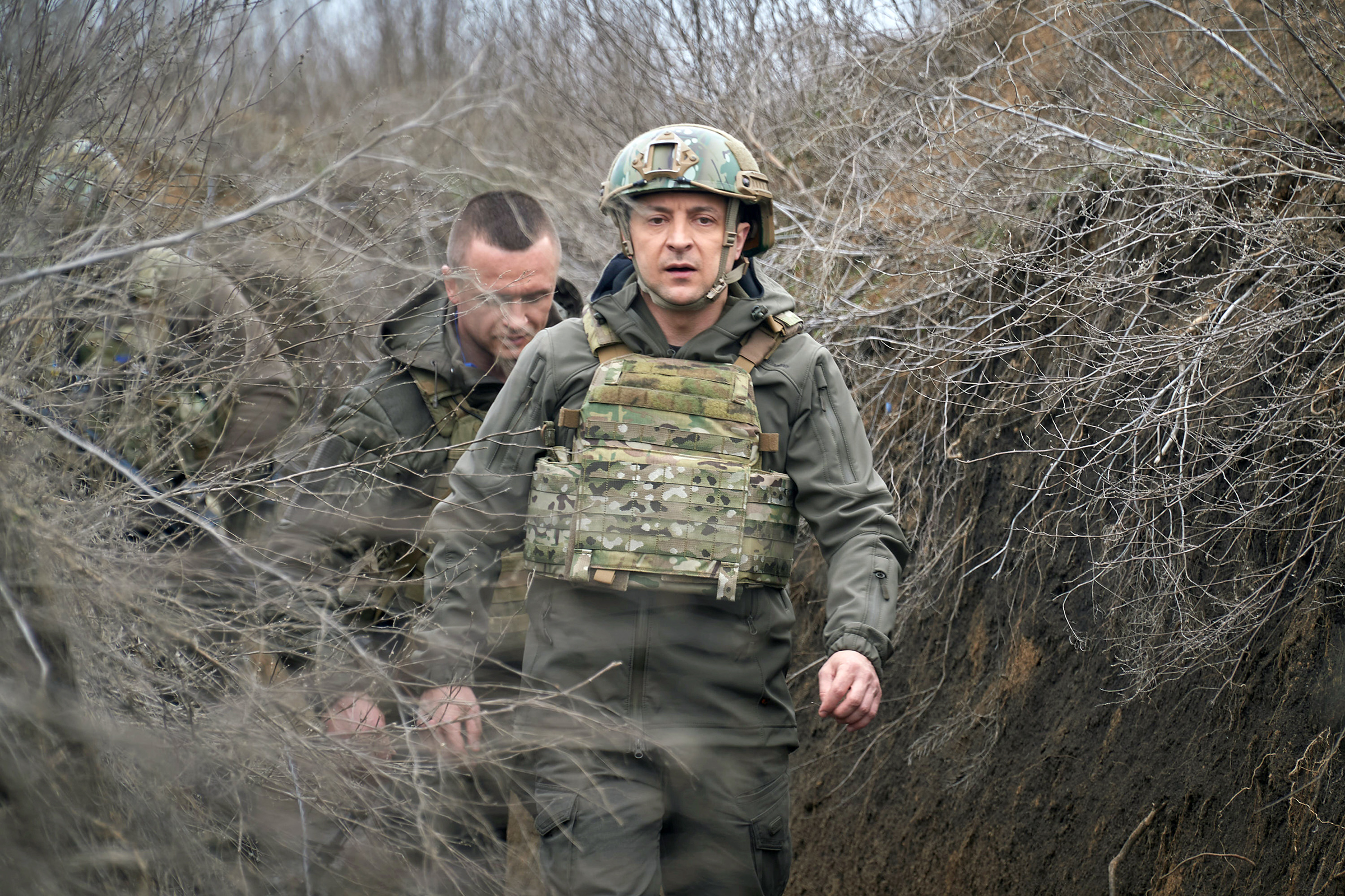 A murit Ministrul Afacerilor de Interne din Ucraina! Elicopterul în care se afla s-a prăbușit
