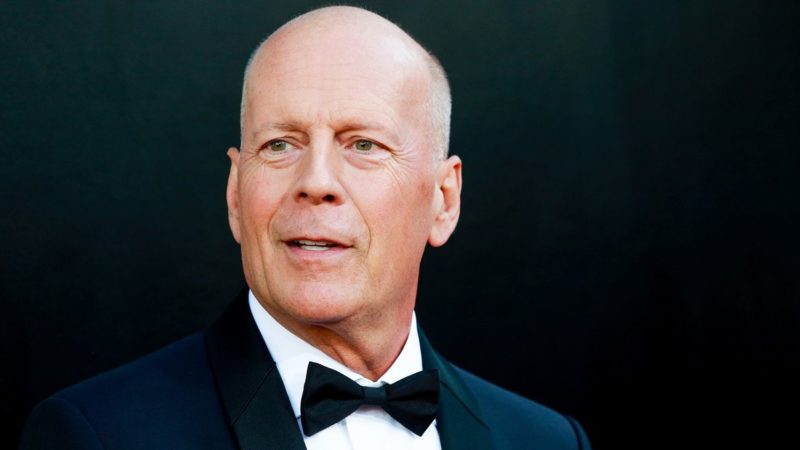 Bruce Willis, în vacanță cu două femei: actuala și fosta soție