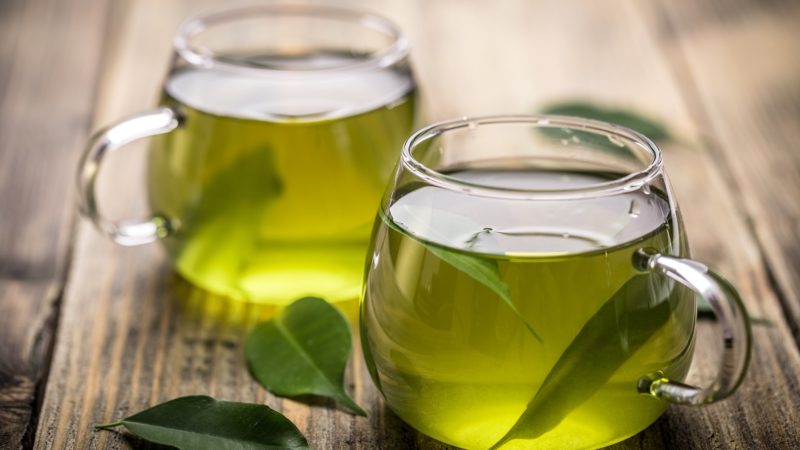 5 beneficii ale consumului de ceai din plante