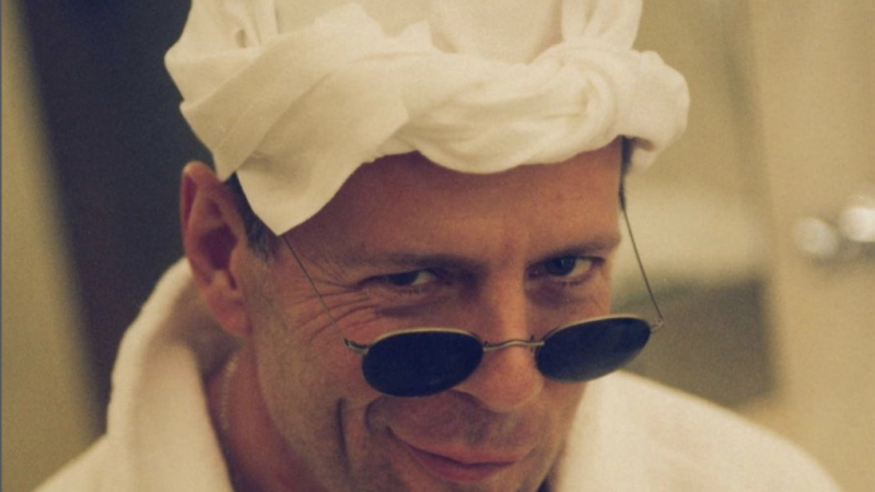 Bruce Willis, măcinat de boală. Privirea lui spune tot. Foto