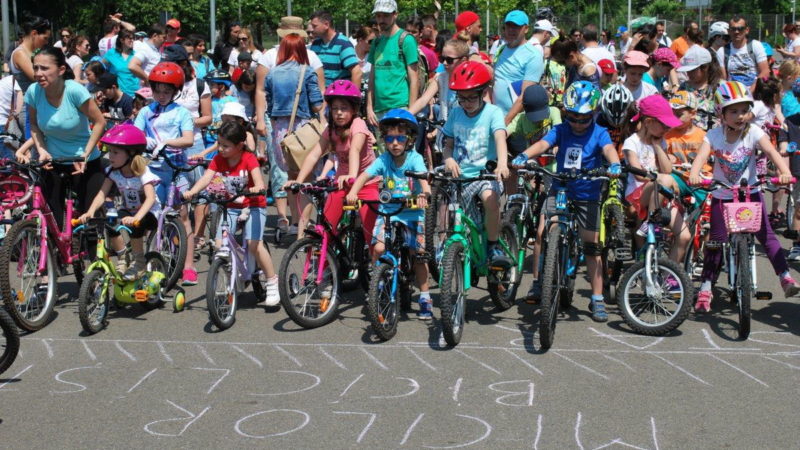Pe 1 iunie, toată lumea e invitată la Parada Micilor Bicicliști – Ediția a VII-a