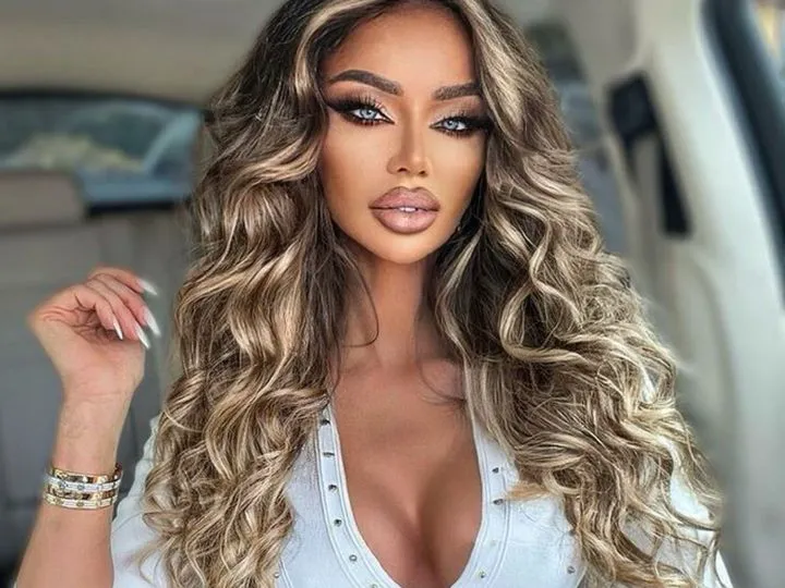 Bianca Drăgușanu începe alt război cu „o neica nimeni în drum, care n-are viață”