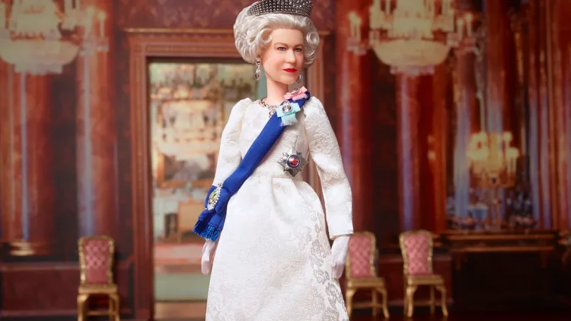 Soarta păpușilor Barbie „Elisabeth”, lansate pentru a marca Jubileul de Platină al Reginei