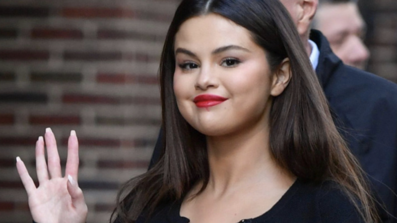 Selena Gomez, schimbată total, nu se mai supune normelor de frumusețe: „Sunt perfectă așa cum sunt”