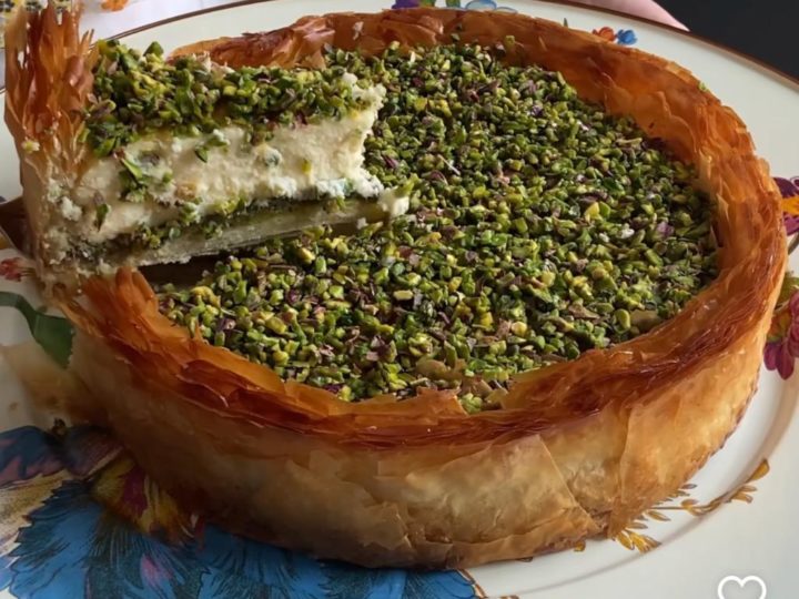 O rețetă turcească unică: Baklava Cheesecake