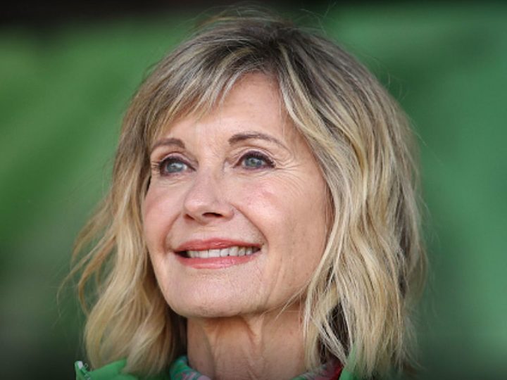 Coșmarul trăit de Olivia Newton John în urmă cu 12 ani. Ce s-a întâmplat cu celebra geacă pe care a purtat-o când a jucat alături de John Travolta