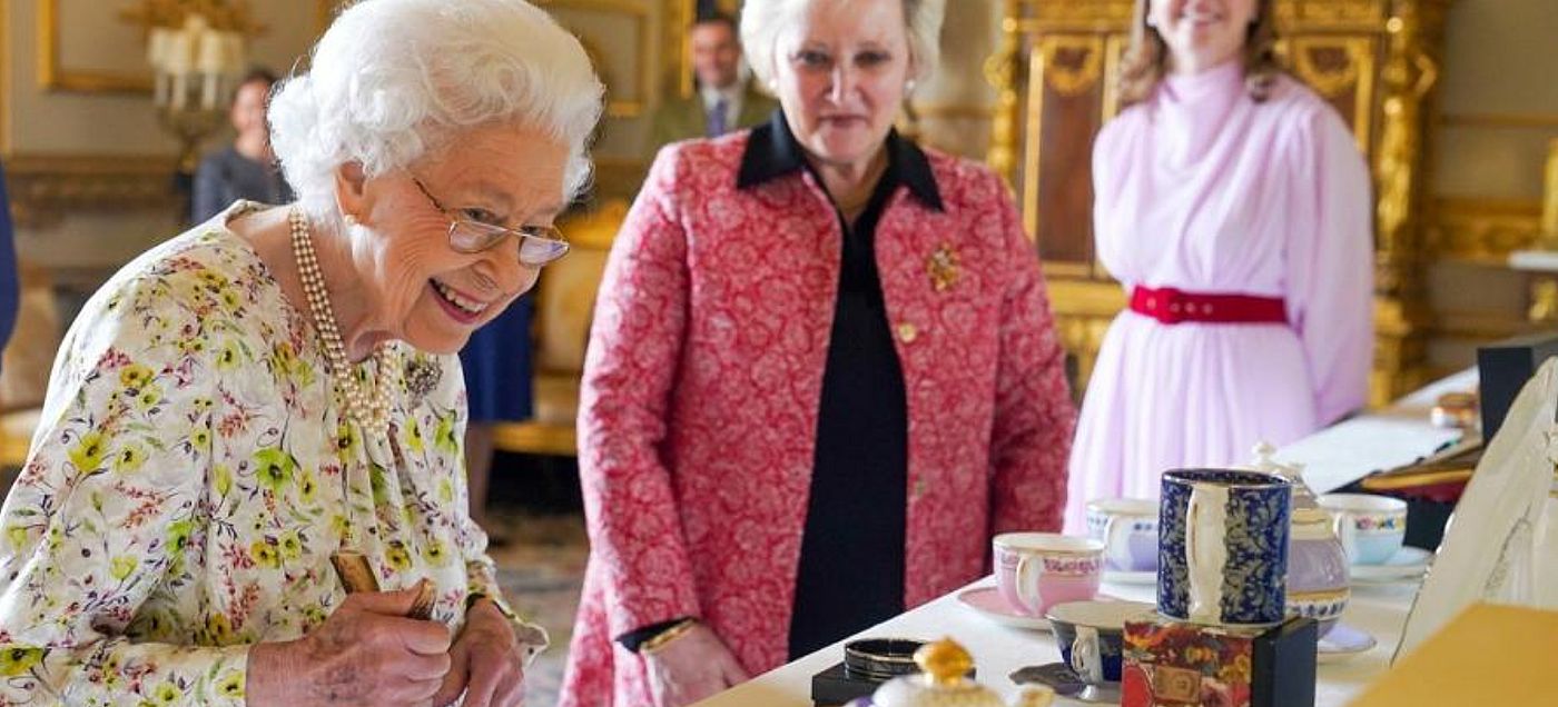 Regina adora aceste clătite. În anul 1960, Suverana i-a trimis rețeta președintelui Eisenhower