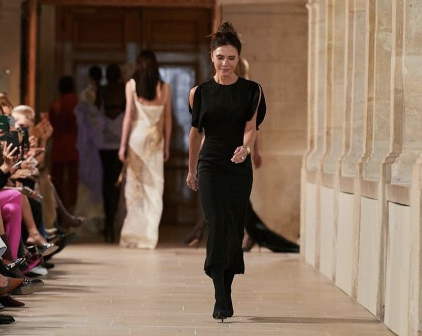 Victoria Beckham și-a făcut debutul ei la Săptămâna Modei de la Paris