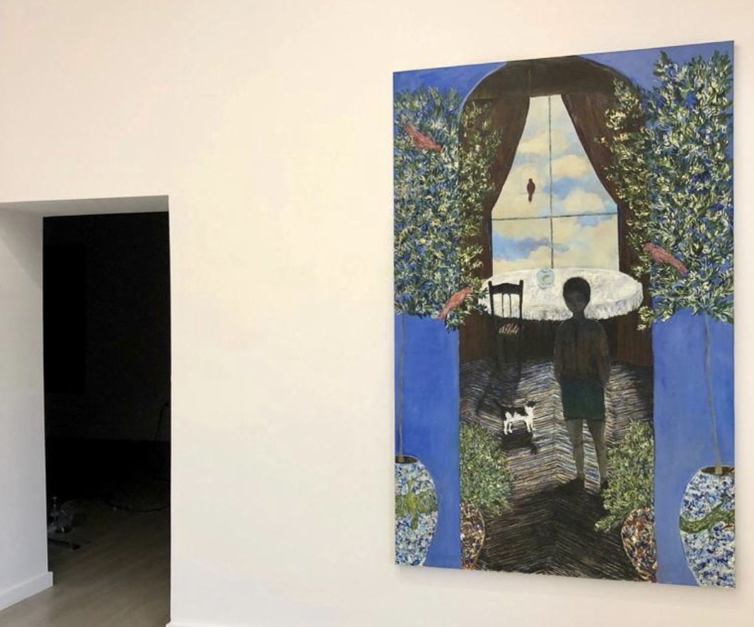 „Simetric, niciodată identic”: o remarcabilă expoziție de pictură care conexează artiști din generații diferite