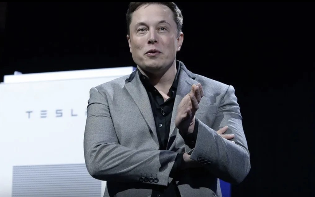 Elon Musk are probleme mari. Mașinile Tesla au ajuns să omoare oameni. Imagini șocante