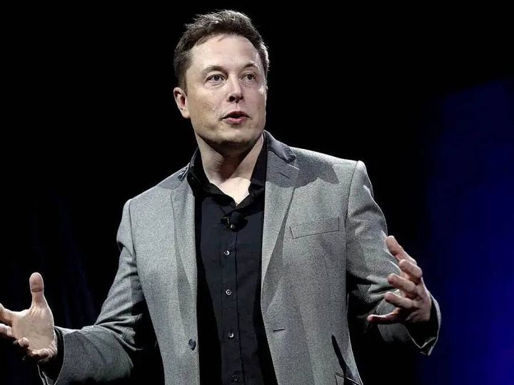 Elon Musk e convins că trăim într-o simulare. Argumentul lui e greu de combătut