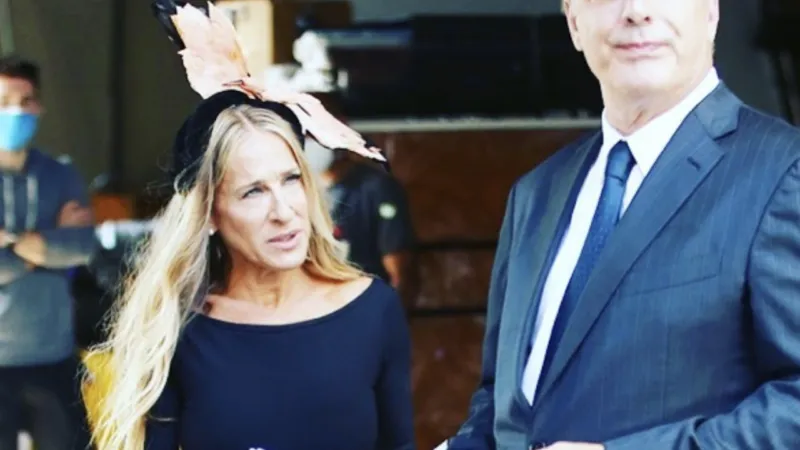 Ruptura dintre „Mr. Big” și Sarah Jessica Parker, definitivă și în viața reală. Actorul dezvăluie ce a dus la despărțire