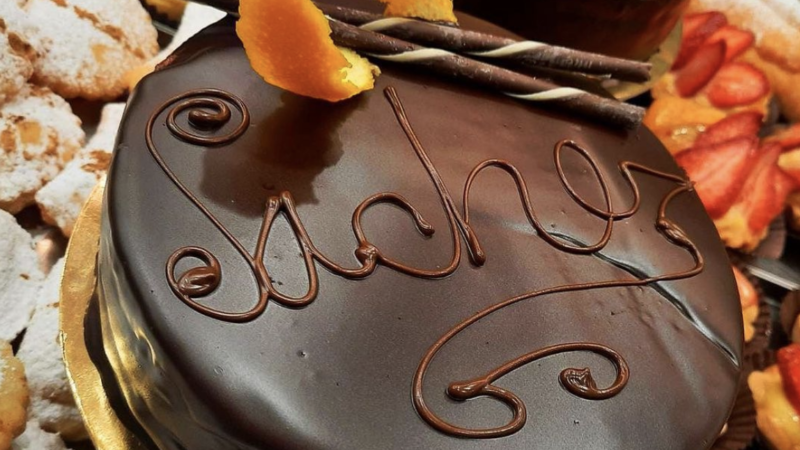 Rețeta originală pentru Tort Sacher, cea mai cunoscută prăjitură din lume