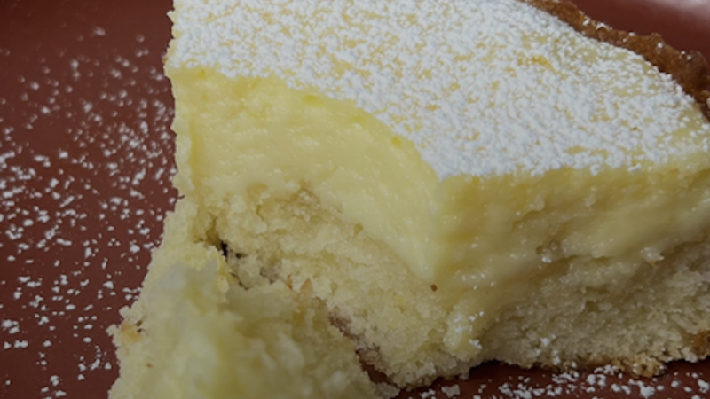 Rețeta care face furori de mai bine de un an: tort cu unt de lămâie. E printre cele mai căutate
