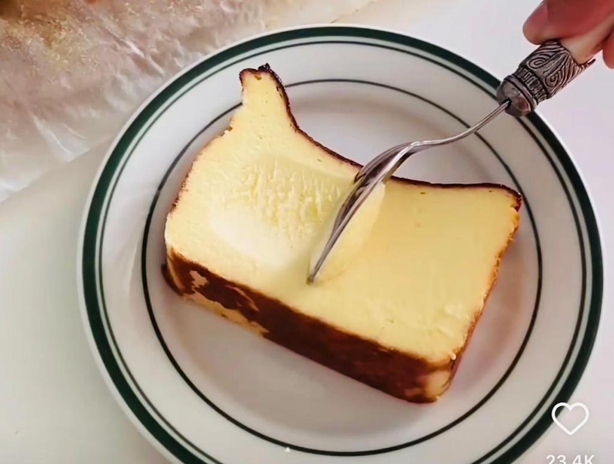Prăjitura cu brânză „bască arsă” – Burnt