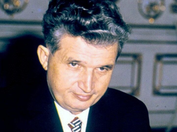 Nicolae Ceaușescu și-a ignorat propria sănătate pentru a părea „tânăr”. Decizia a dat de furcă Securității