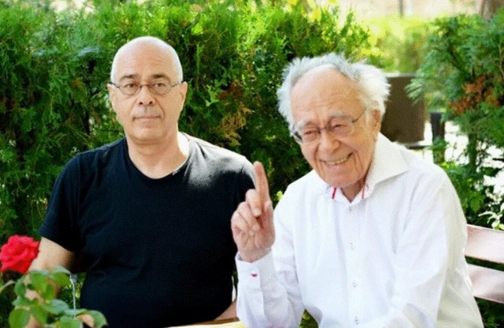 Bătălia pe averea lui Mihai Șora se mută la tribunal. Copiii filosofului se luptă pentru drepturi cu văduva cu 56 de ani mai tânără 5 Bătălia pe averea lui Mihai Șora se mută la tribunal. Fiii filosofului se luptă pentru drepturi cu văduva cu 56 de ani mai tânără