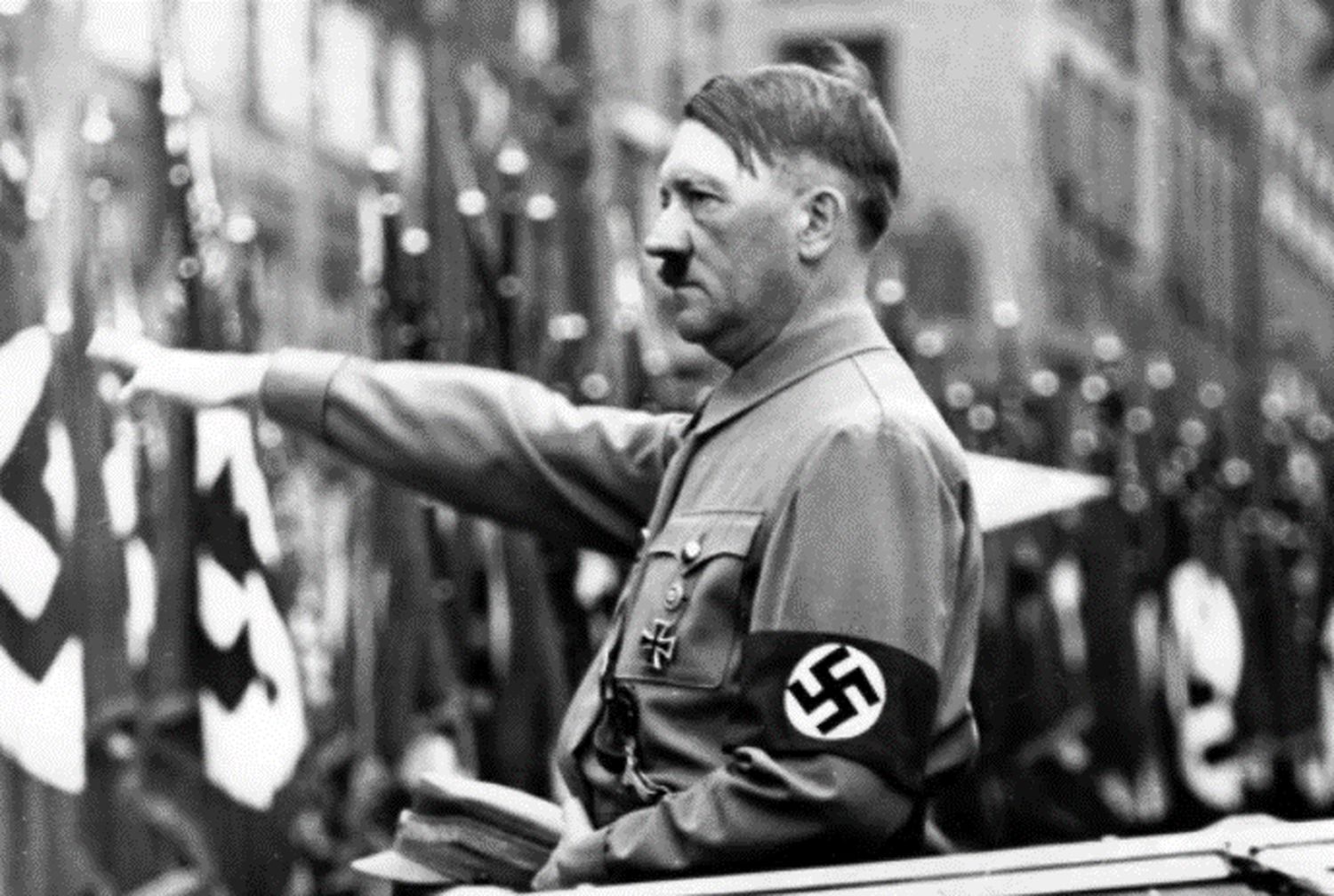 Adevărul despre jurnalele lui Adolf Hitler. Descoperirea lor a pus la pământ presa din Germania