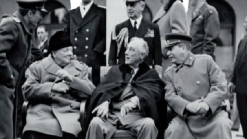 File de istorie. Conferința de la Ialta văzută prin ochii fiicelor lui Roosevelt, Churchill și Averell Harriman