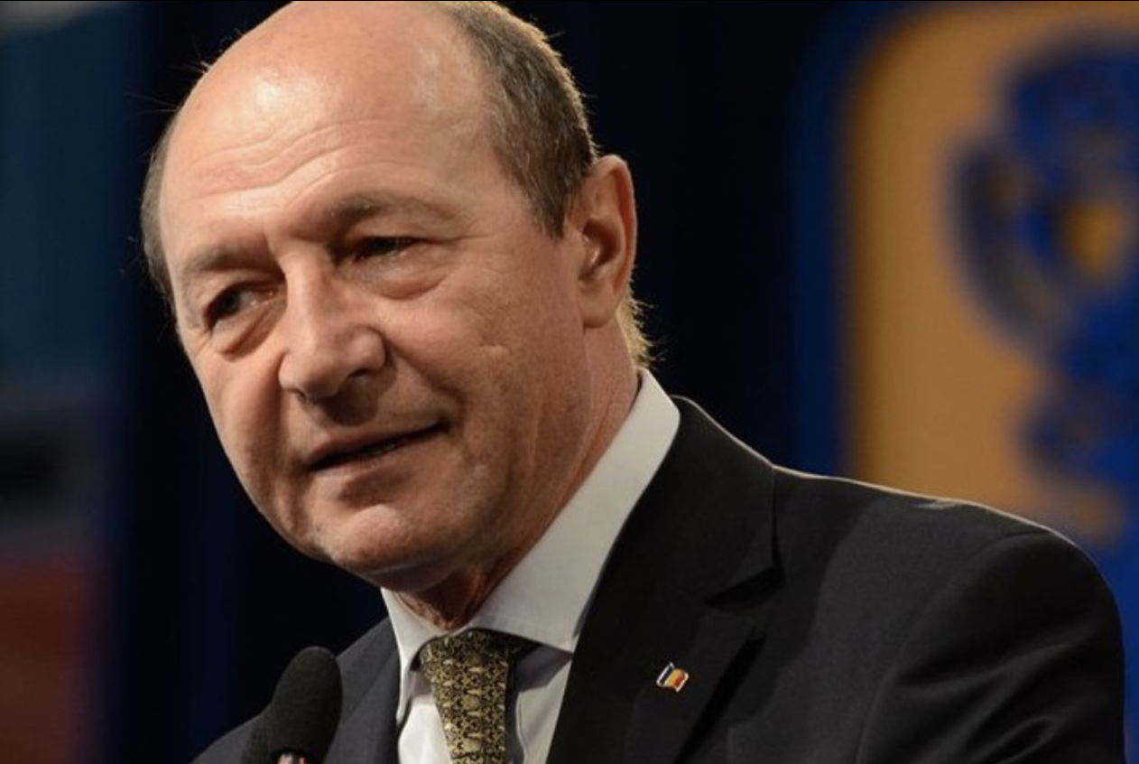 Exclusiv. Ce se întâmplă cu nepoții mai mari ai lui Traian Băsescu. Tatăl copiilor nu ține secret