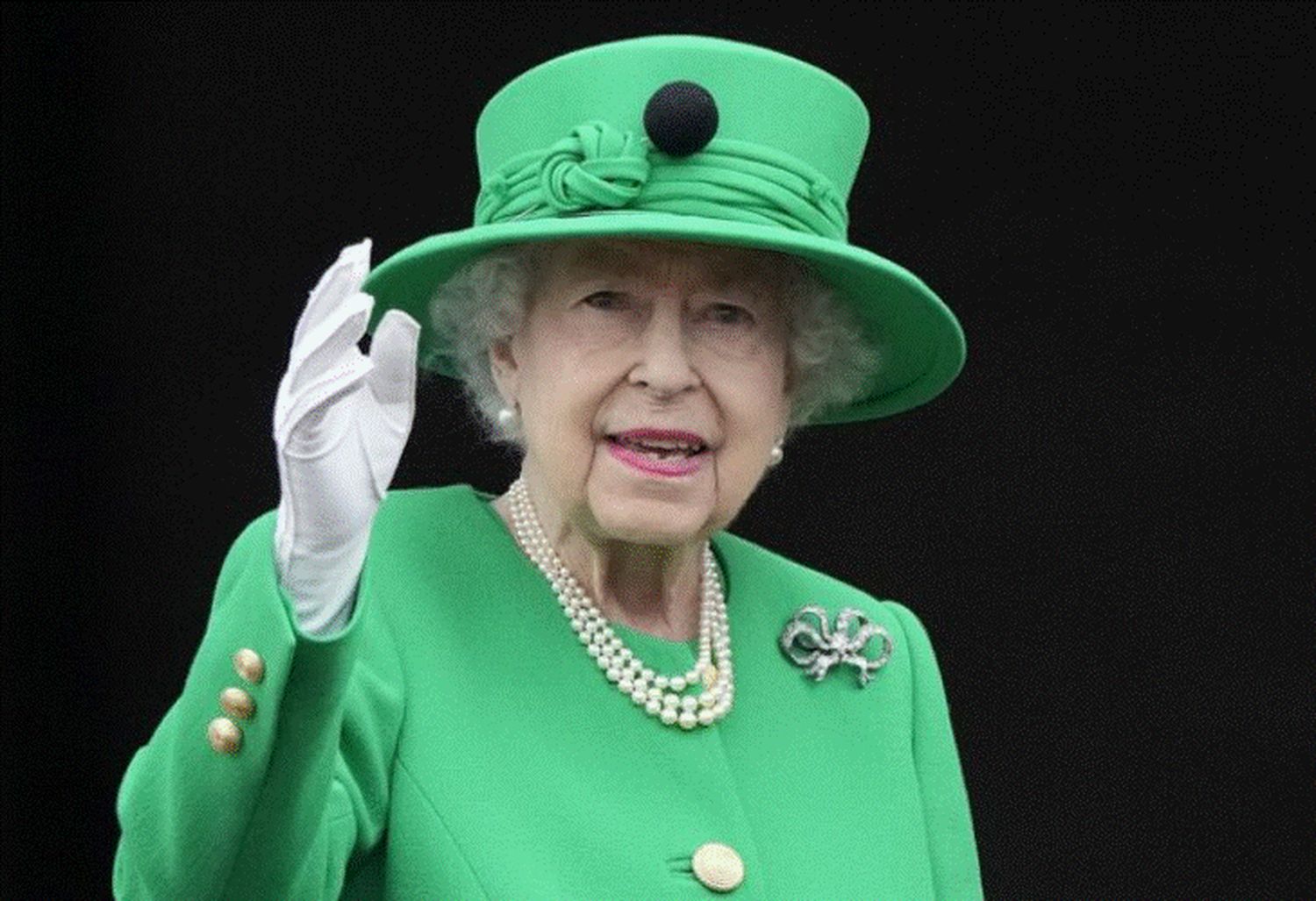 Secretul din spatele umbrelelor transparente ale Reginei Elisabeta