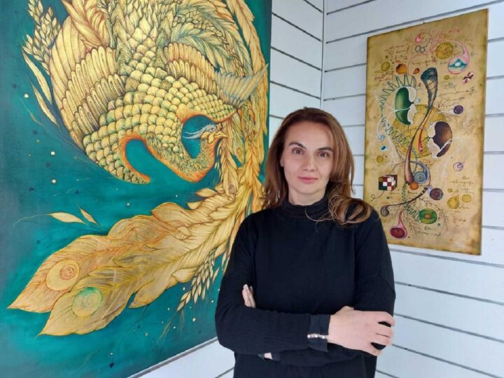 O pictoriță româncă face senzație în străinătate. Ștefania Nistoreanu e primul artist care și-a vândut un tablou în Bitcoin