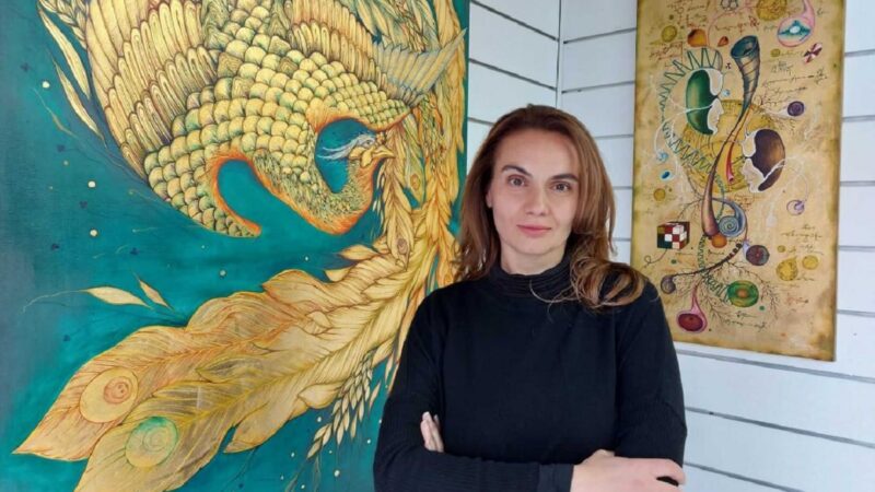 O pictoriță româncă face senzație în străinătate. Ștefania Nistoreanu e primul artist care și-a vândut un tablou în Bitcoin