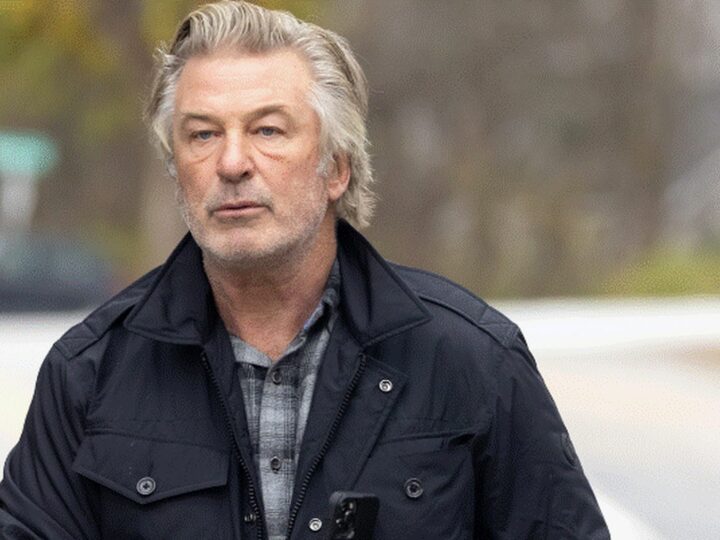 Troc în cazul lui Alec Baldwin, care a împușcat-o accidental pe directoarea de imagine. Procuroarea, înțelegere cu inculpata