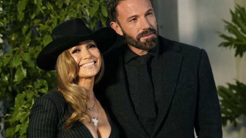 Jennifer Lopez și Ben Affleck au casa vraiște. Reședința cea nouă e imensă și are o parcare pentru 80 de mașini. Foto