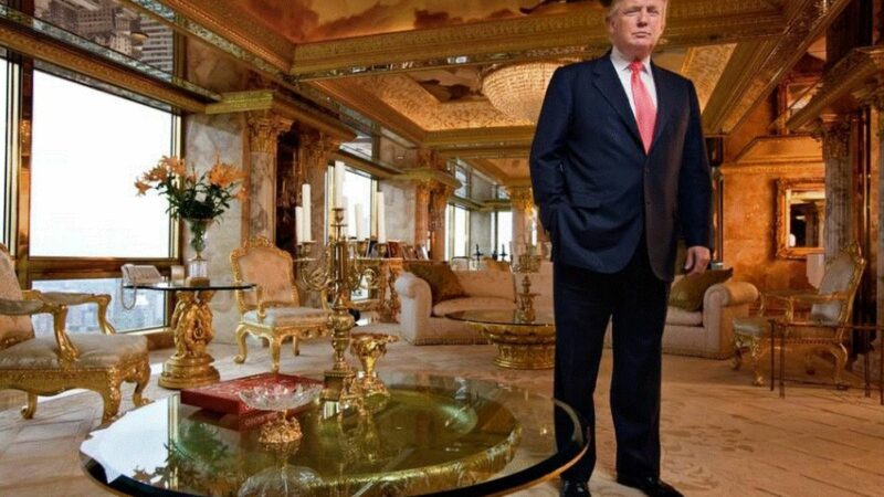Casele fastuoase ale lui Donald Trump. Aproape totul este din aur, chiar și o toaletă complet funcțională