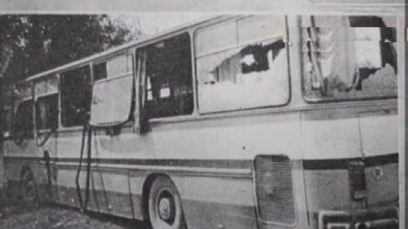 Atacul armat asupra unui grup ce luase ostatici. Dosarul Autobuzul, început de Ceaușescu și terminat de Iliescu