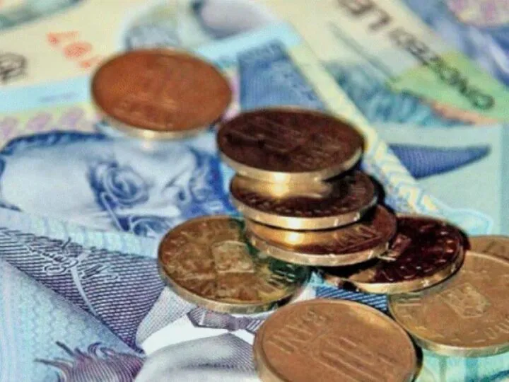 Scandal pe legea salarizării! Cîțu avertizează că vin taxe mai mari, dar șefii țării primesc mii de lei în plus