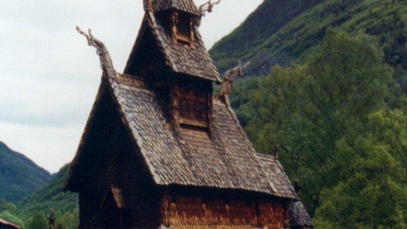 Bisericile din doage din Norvegia. De ce au fost ridicate pe pământ sacru nordic