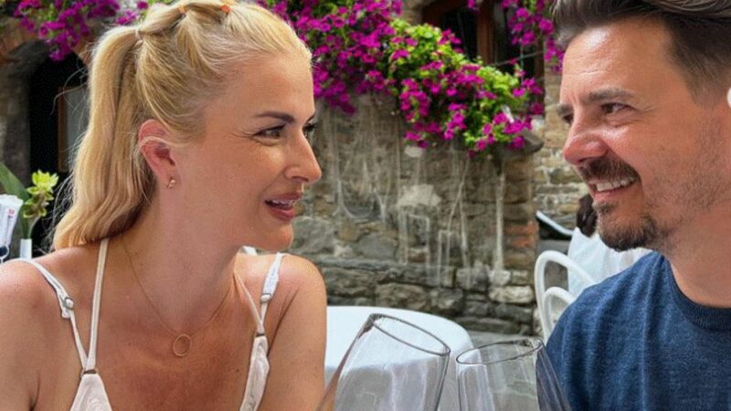 Ponturi de la Elwira și Mihai Petre, dacă vrei o vacanță în Grecia. Ei au mers cu mașina