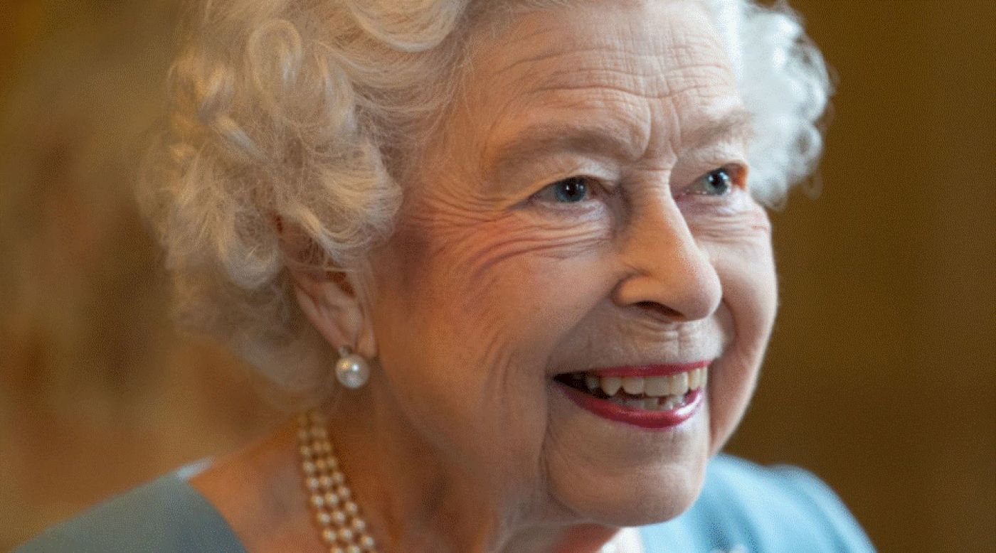 Rețeta perfectă a reginei Elisabeta pentru cele mai extraordinare clătite scoțiene