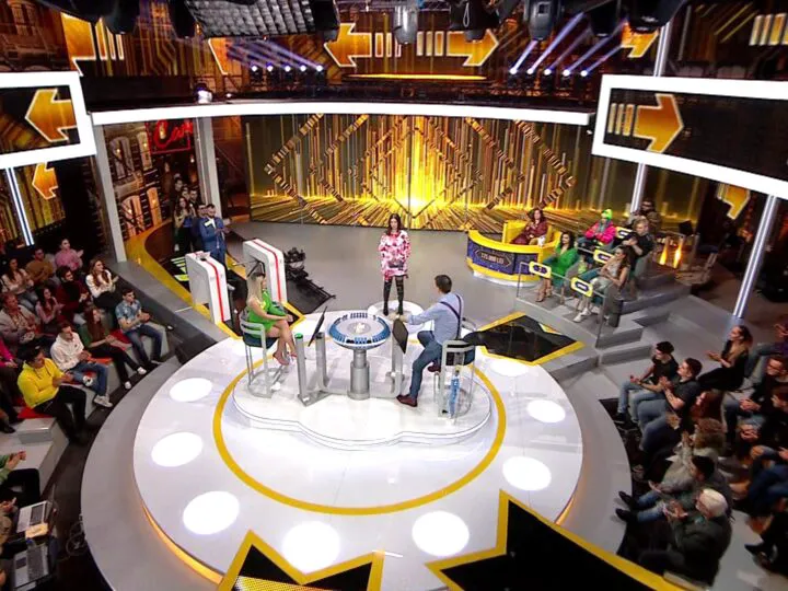 Kanal D2 sărbătorește astăzi 3 ani de la lansare. O echipă și un manager care au reușit!  