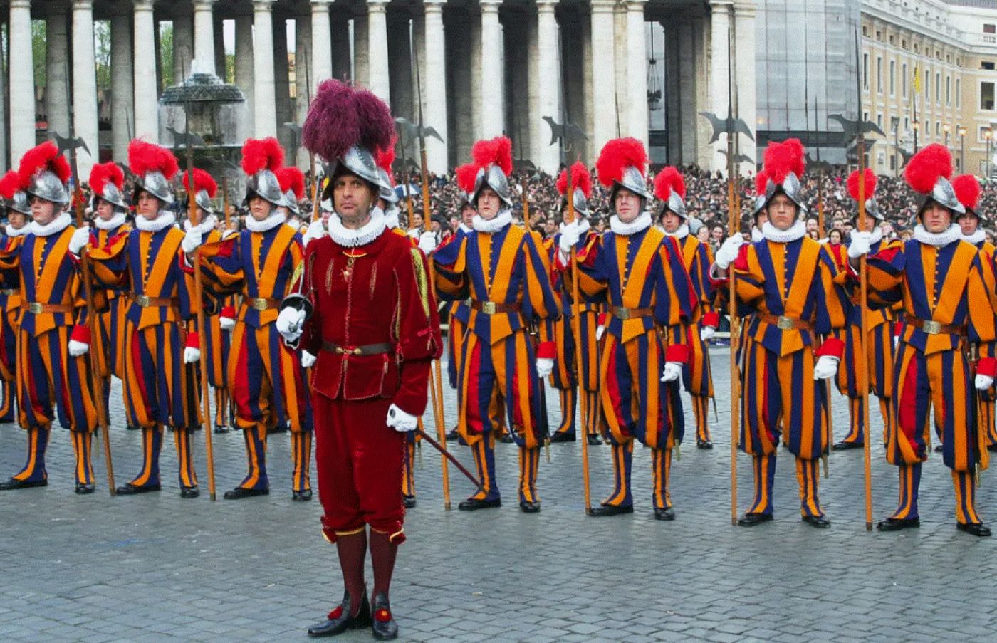 Cea mai mică armată din lume, responsabilă de siguranța Papei. Unde locuiesc Gărzile Elvețiene