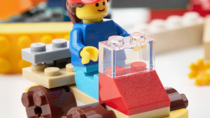 Smartphone-urile au ucis Lego. Compania anunță scăderi record la vânzări